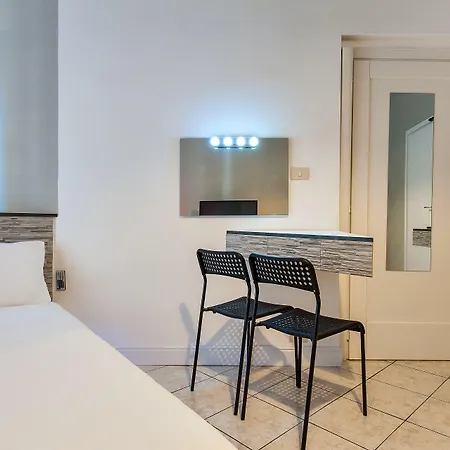 Smoorooms Ostiense Guest house