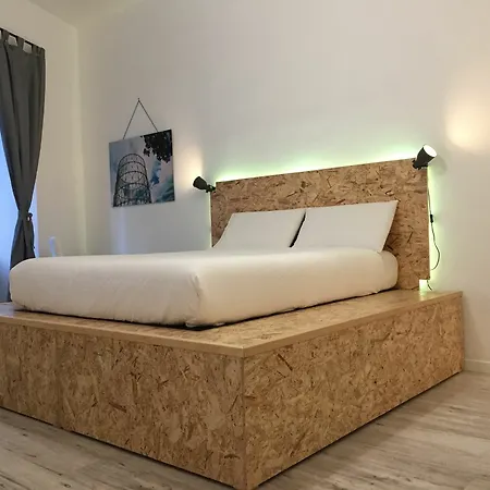 Πανσιόν Smoorooms Ostiense